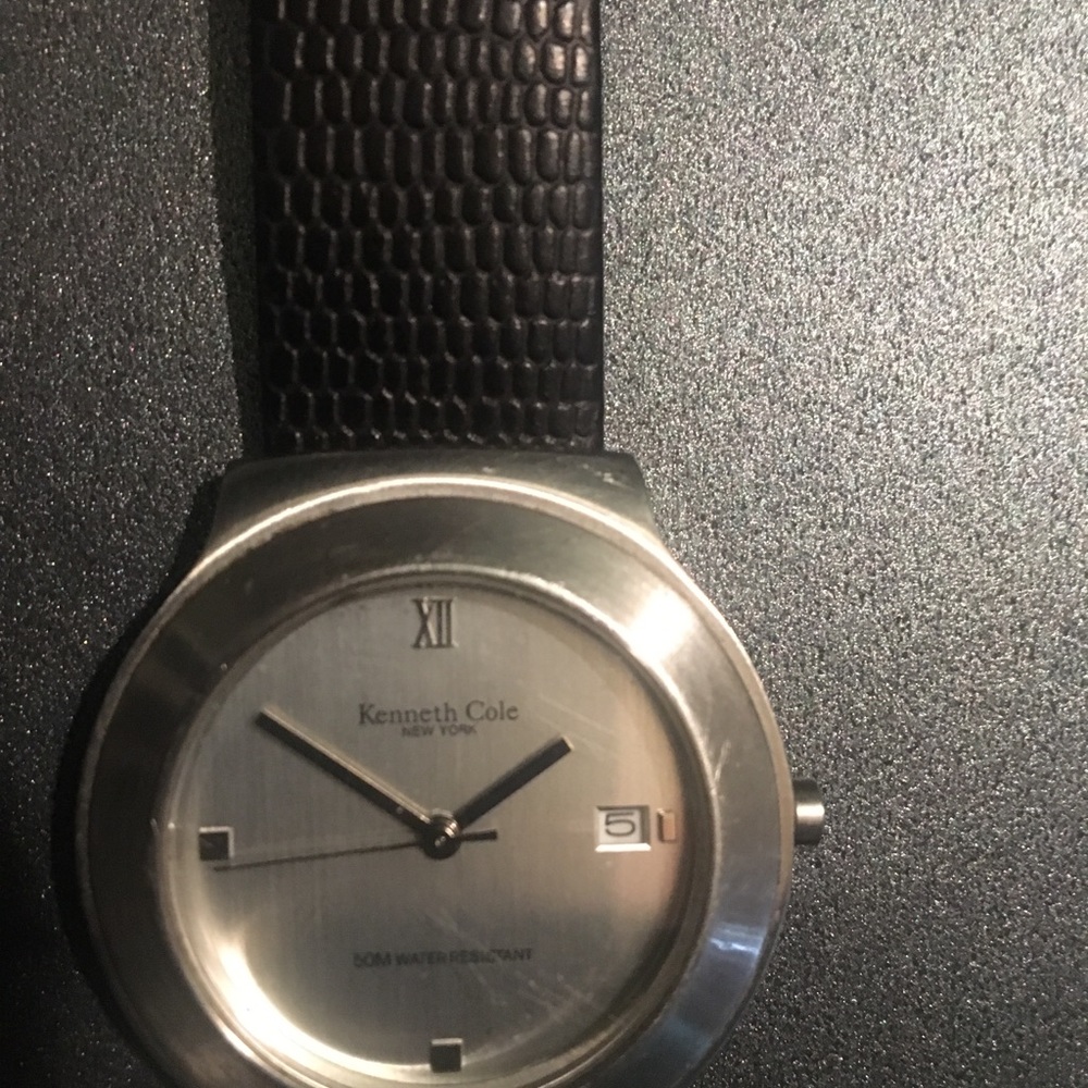 Kenneth Cole men’s watch
